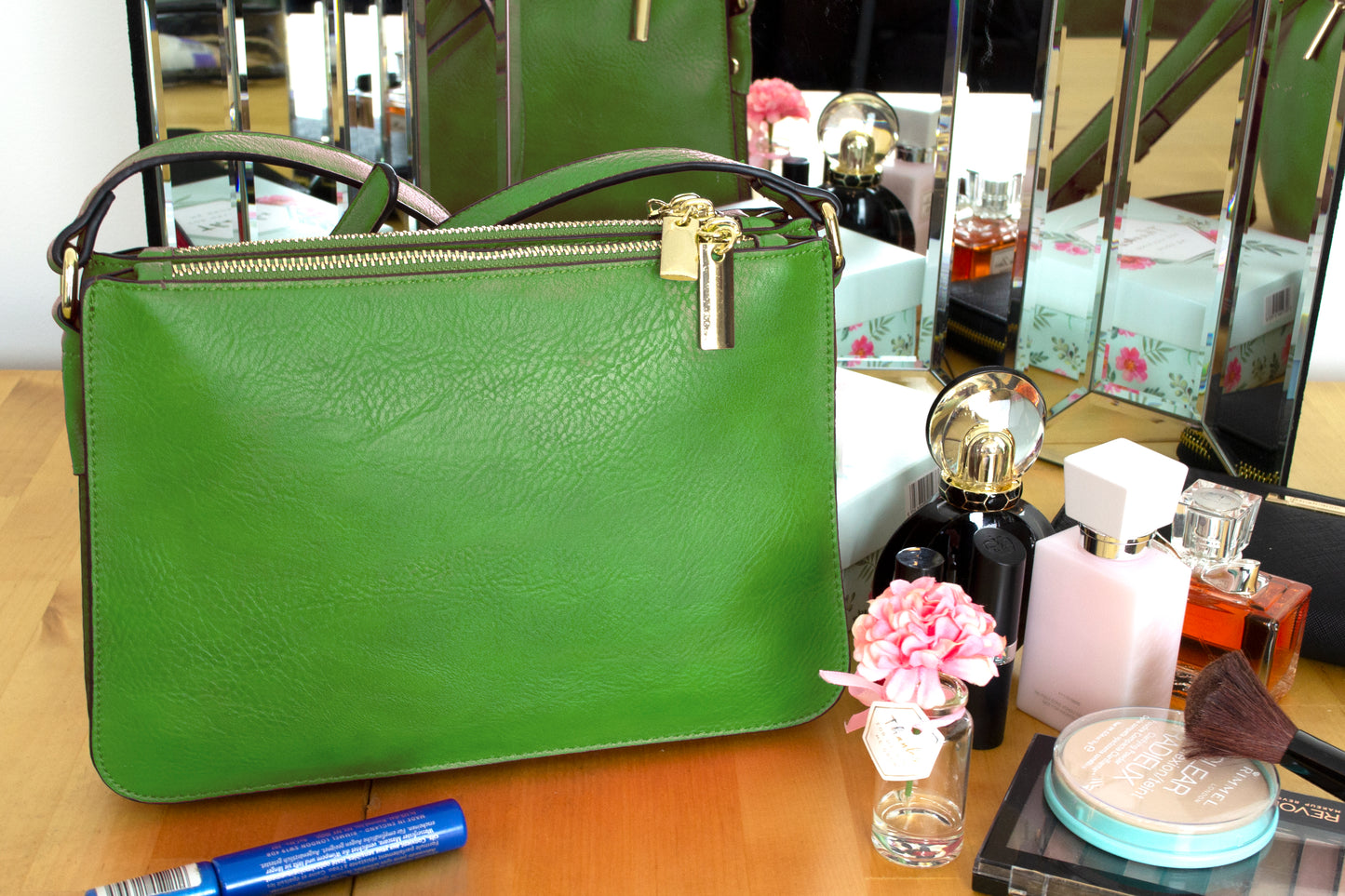 Classic Crossbody / Shoulder Bag